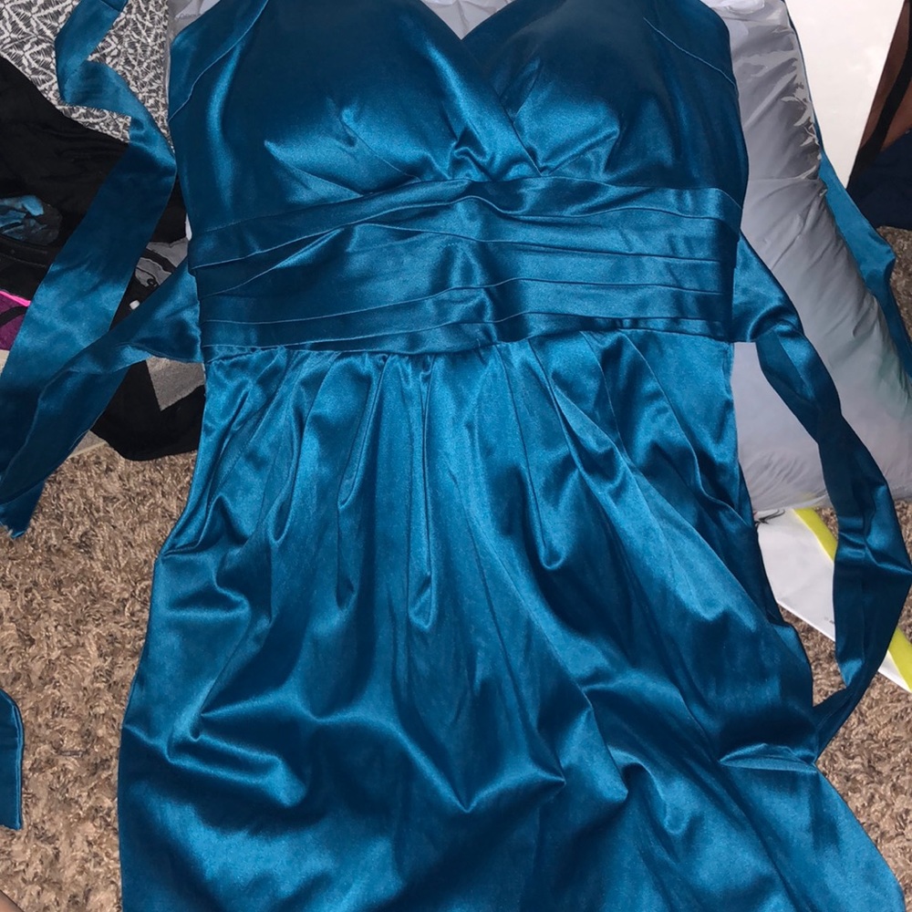 SNAP blue dress with pockets!
